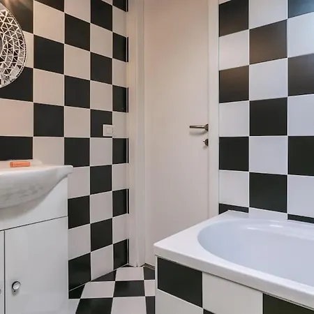 Navigli Attic Daire