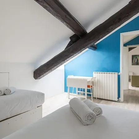 Daire Navigli Attic