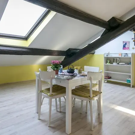 Daire Navigli Attic