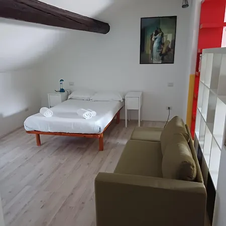 Navigli Attic *