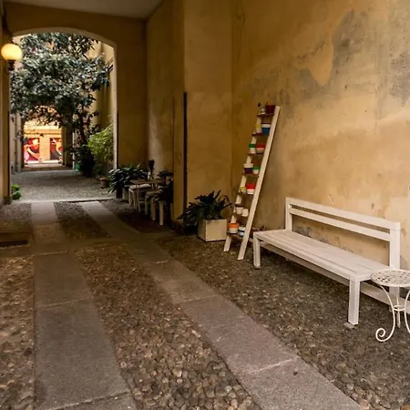 Daire Navigli Attic *