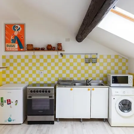 Daire Navigli Attic Milano