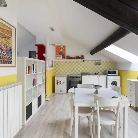 Daire Navigli Attic