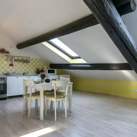 Daire Navigli Attic